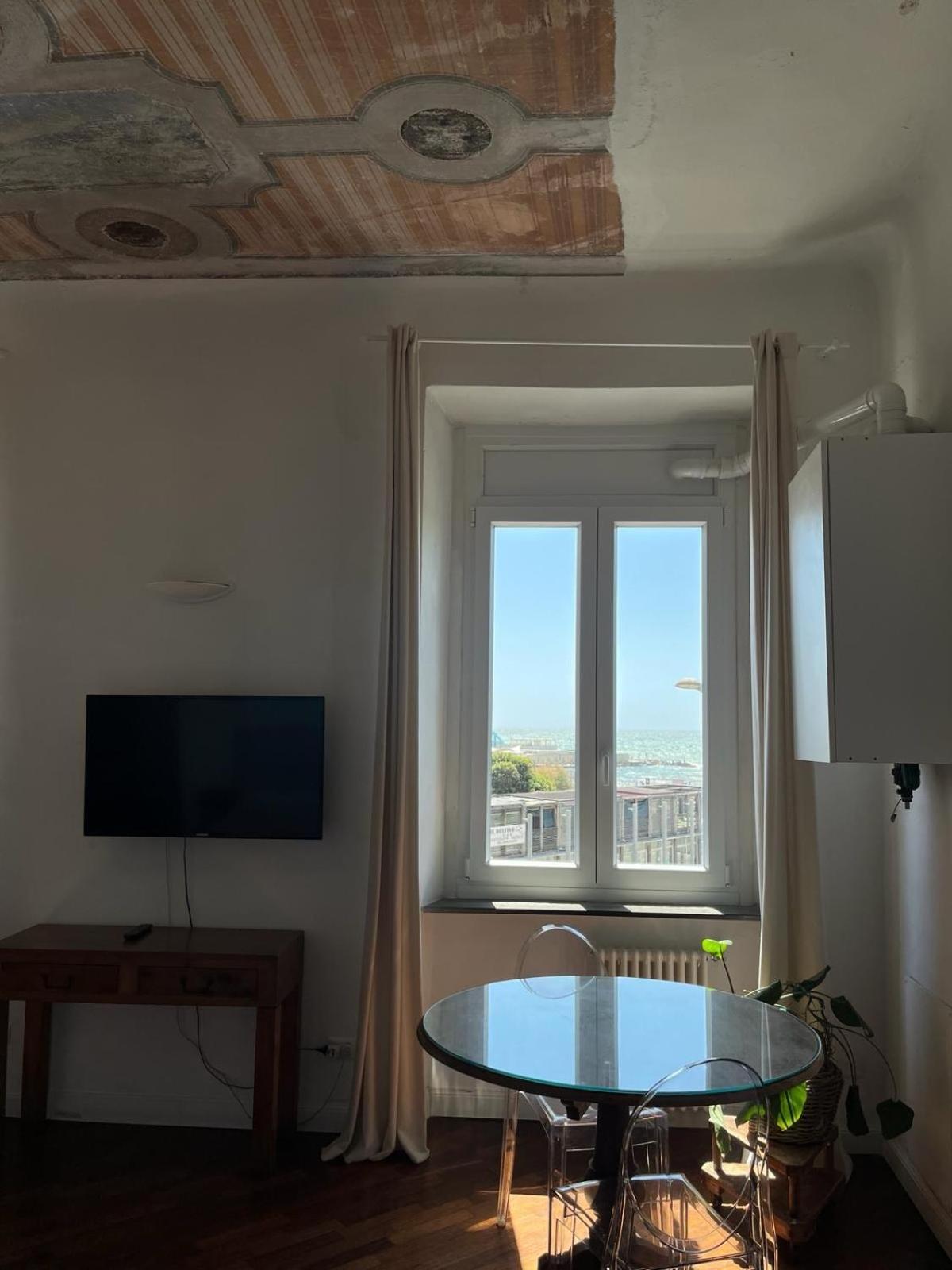 The Sunshine Loft Livorno Quarto foto